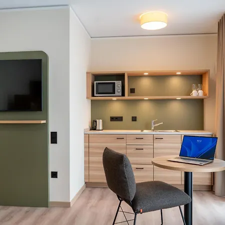 Neue Mitte Hotell *