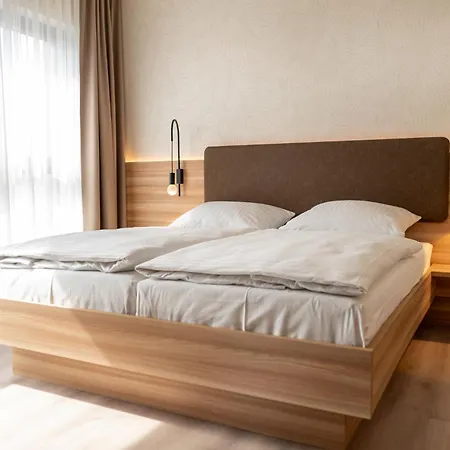 Neue Mitte Hotell Schlüchtern